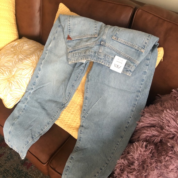 Zara High Waisted Slouchy Fit Jeans - Picture 10 of 14